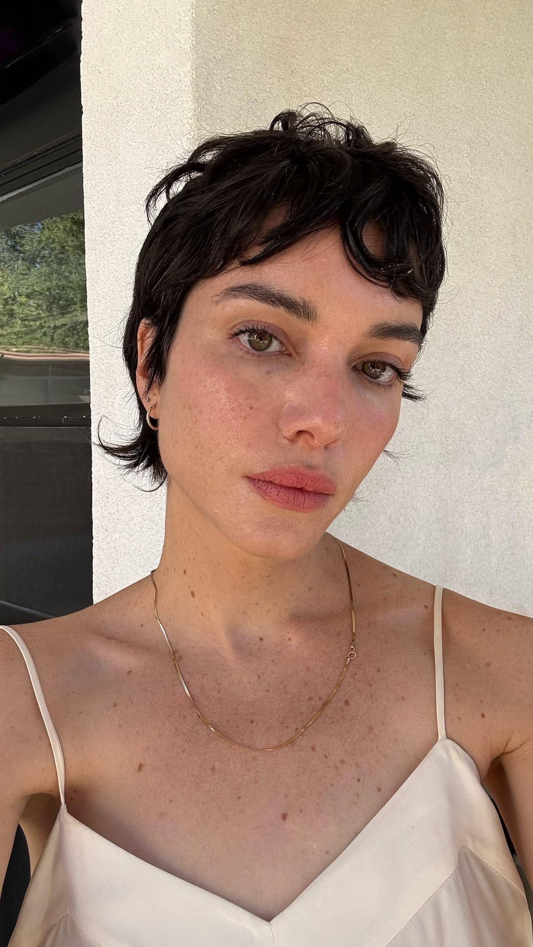 Post 4 by Chanel Cross on Instagram (video)