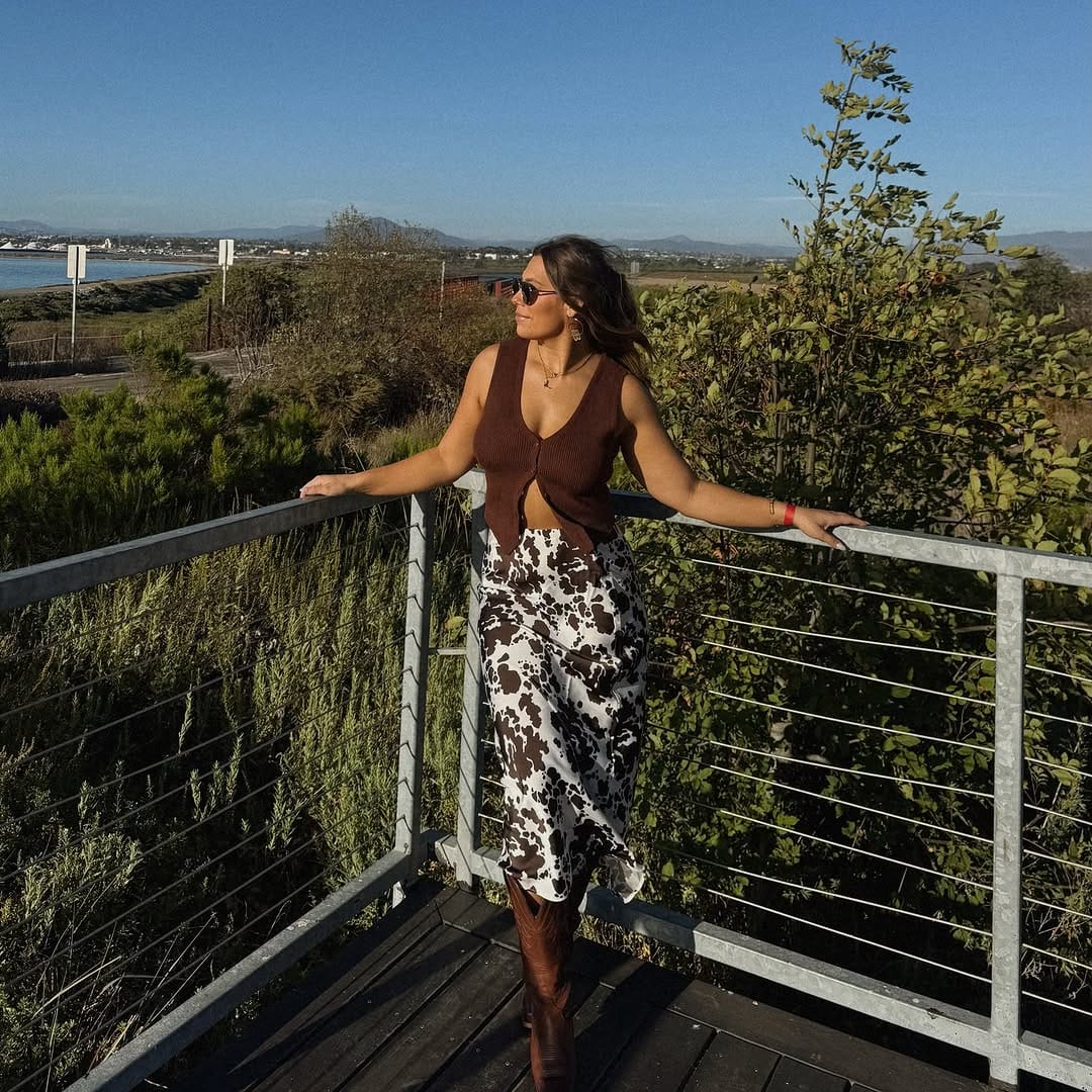 Post 8 by The CA Beauty Healer on Instagram (carousel)