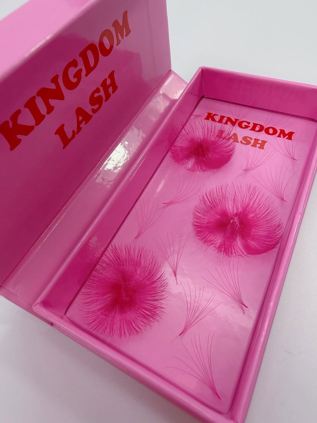 Post 5 by Kingdom Eyelashes on Instagram (carousel)