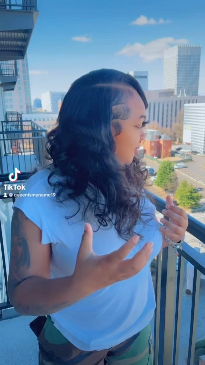 Post 10 by THE EYE BROW SLAYER👸🏽 on Instagram (video)
