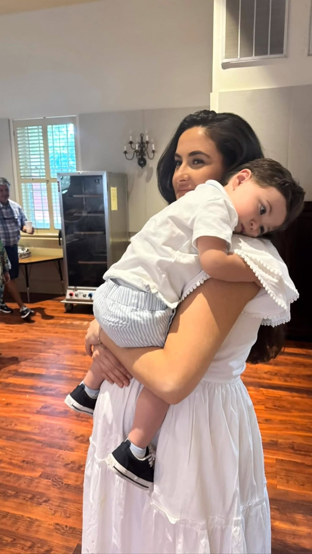 Post 2 by Serena Rogers on Instagram (video)