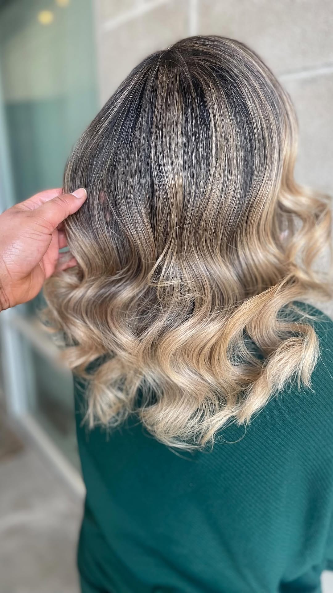 Post 10 by Amanda Rae🎀 on Instagram (video)