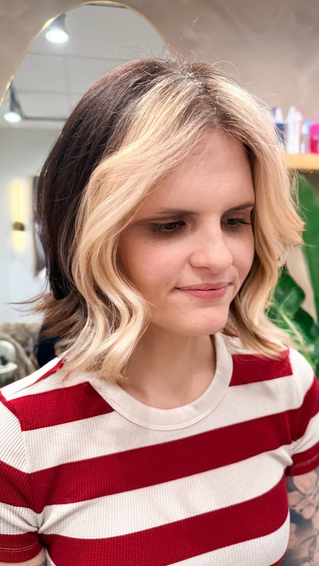 Post 1 by Brooke Vibrant 🎀 Extensions/Blonde Specialist on Instagram (video)