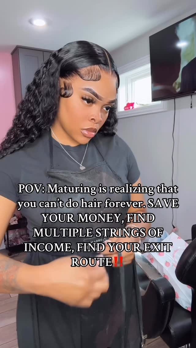 Post 5 by Dae💋 on Instagram (video)
