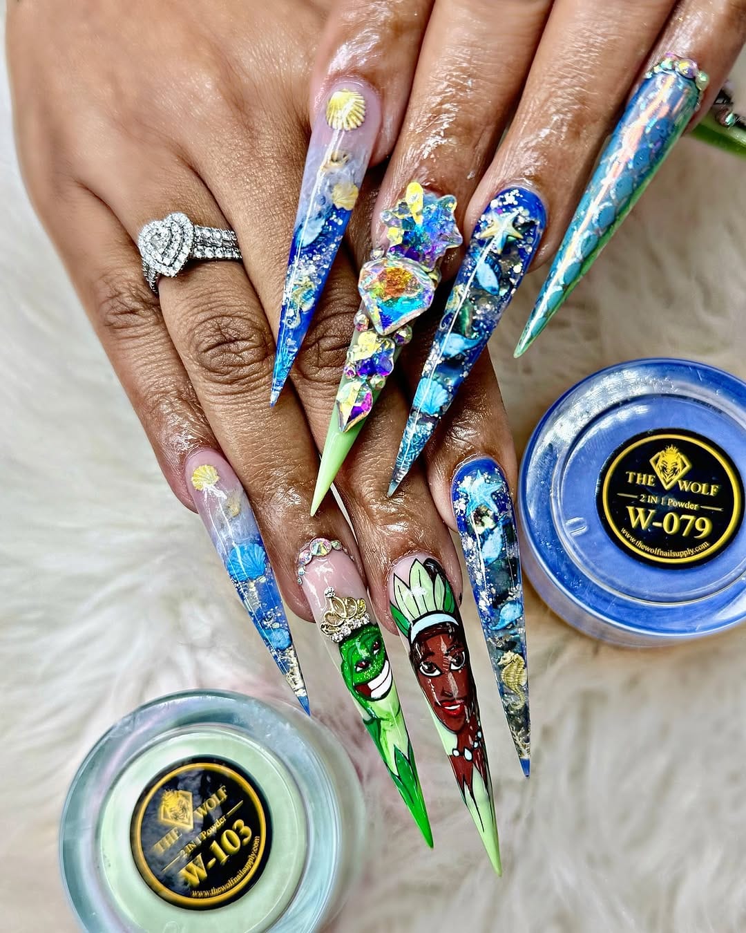 Post 9 by hai.nails on Instagram (carousel)