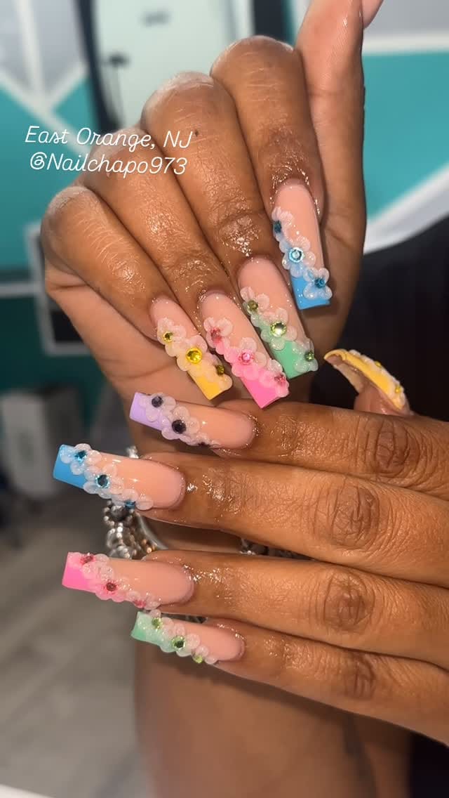 Post 7 by NJ Nail Tech 💅🏽 on Instagram (video)