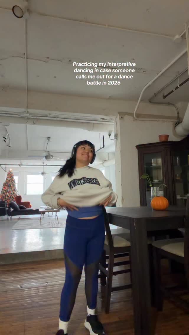 Post 3 by PRO MAKEUP ARTIST on Instagram (video)