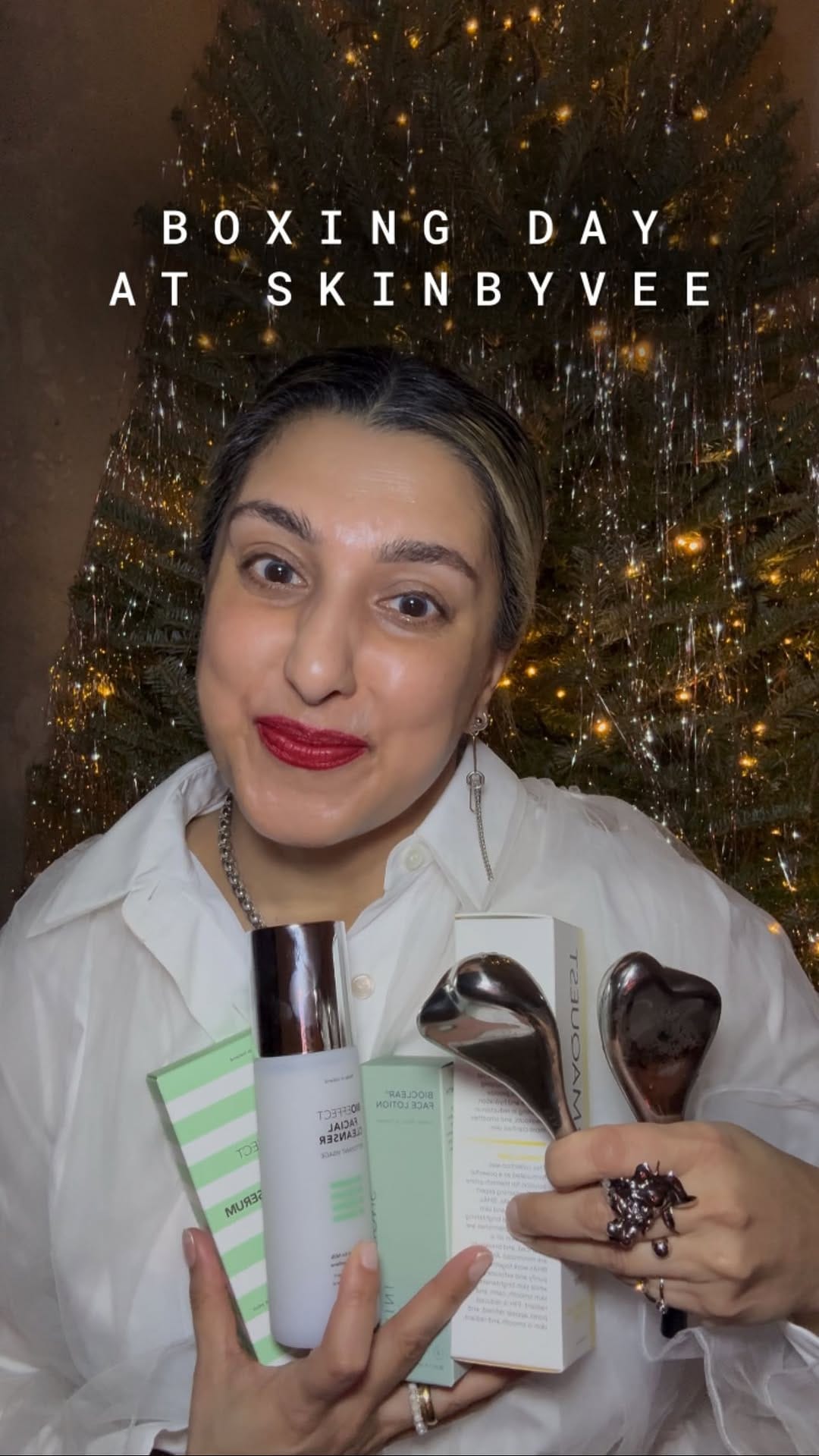 Post 6 by SKINBYVEE® on Instagram (video)