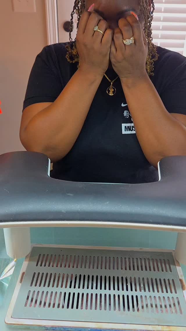 Post 2 by NailzbyTori on Instagram (video)