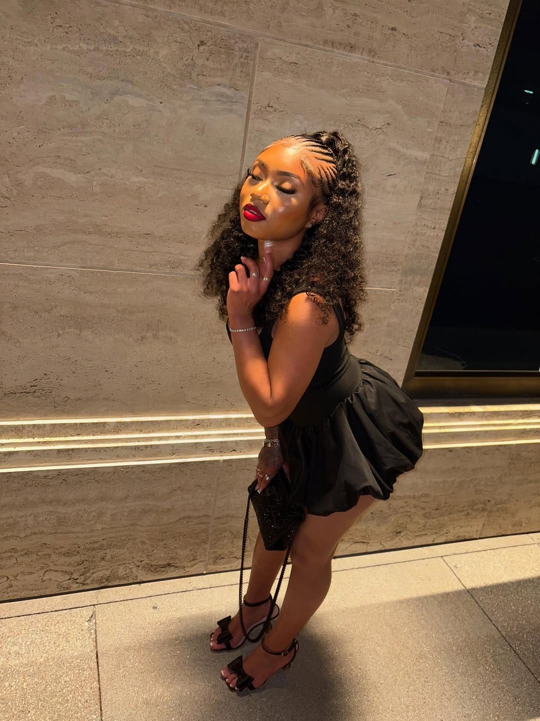 Post 1 by 𝓟𝓻𝓮𝓽𝓽𝔂𝓯𝓪𝓬𝓮 💞. on Instagram (carousel)