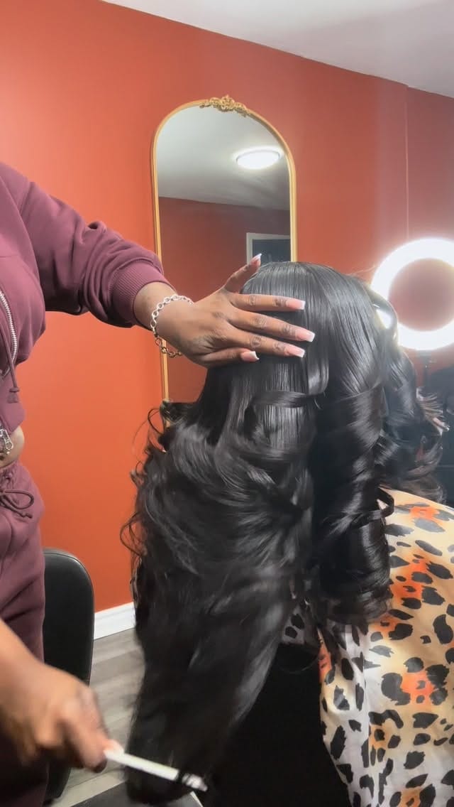 Post 8 by A S H A L O N T A Y💞 on Instagram (video)