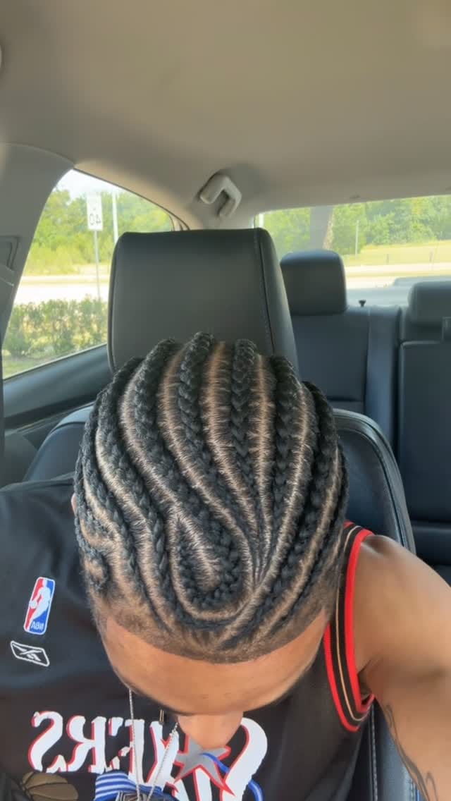 Post 8 by 2146417255 on Instagram (video)