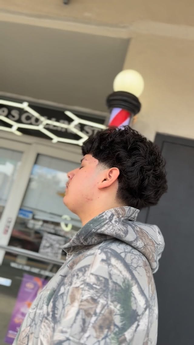 Post 7 by 💈Angel R. (Rami_cutz90_) 💈 on Instagram (video)