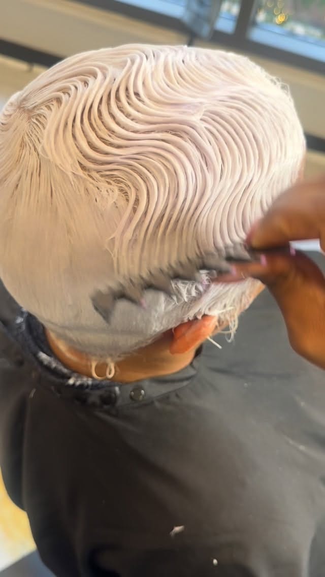 Post 9 by Candice Renee✂️ on Instagram (video)