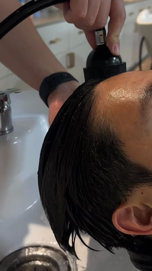 Post 7 by REV on Instagram (video)