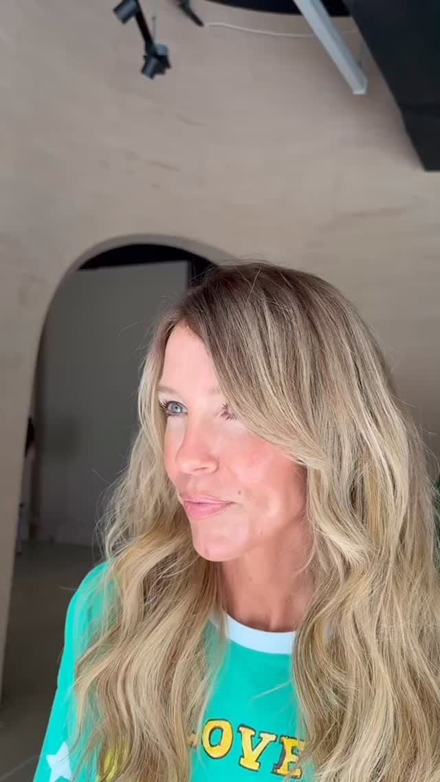 Post 1 by REV on Instagram (video)
