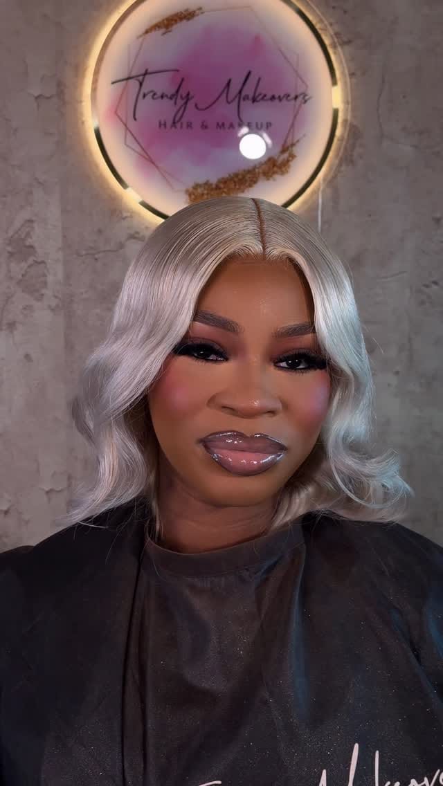 Post 2 by TrendyMakeovers COLUMBUS PRO MUA on Instagram (video)