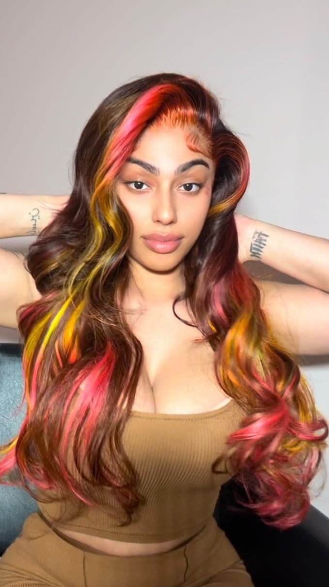 Post 4 by Miami hairstylist/ Creative on Instagram (video)