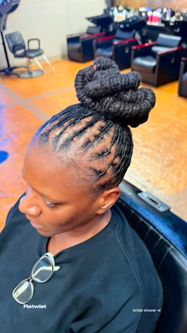Post 7 by Cedric The Loc Therapist on Instagram (video)