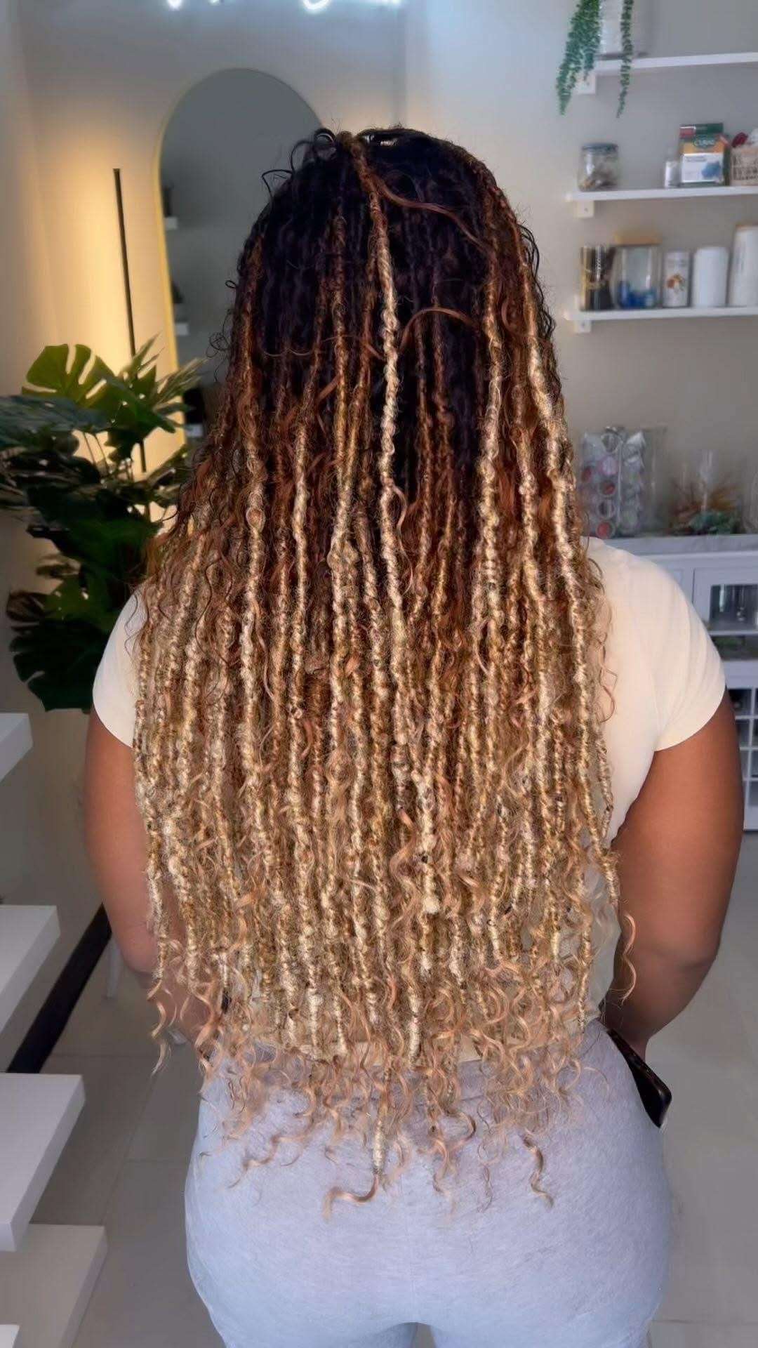 Post 10 by Serenity Hair Studio on Instagram (video)