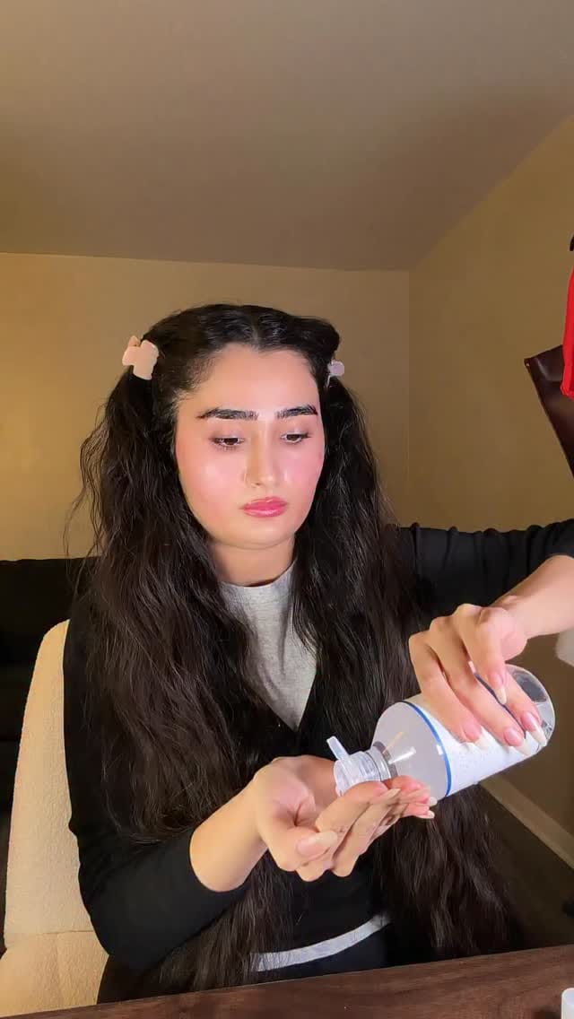 Post 5 by Minahil | Hair • Beauty • Style on Instagram (video)