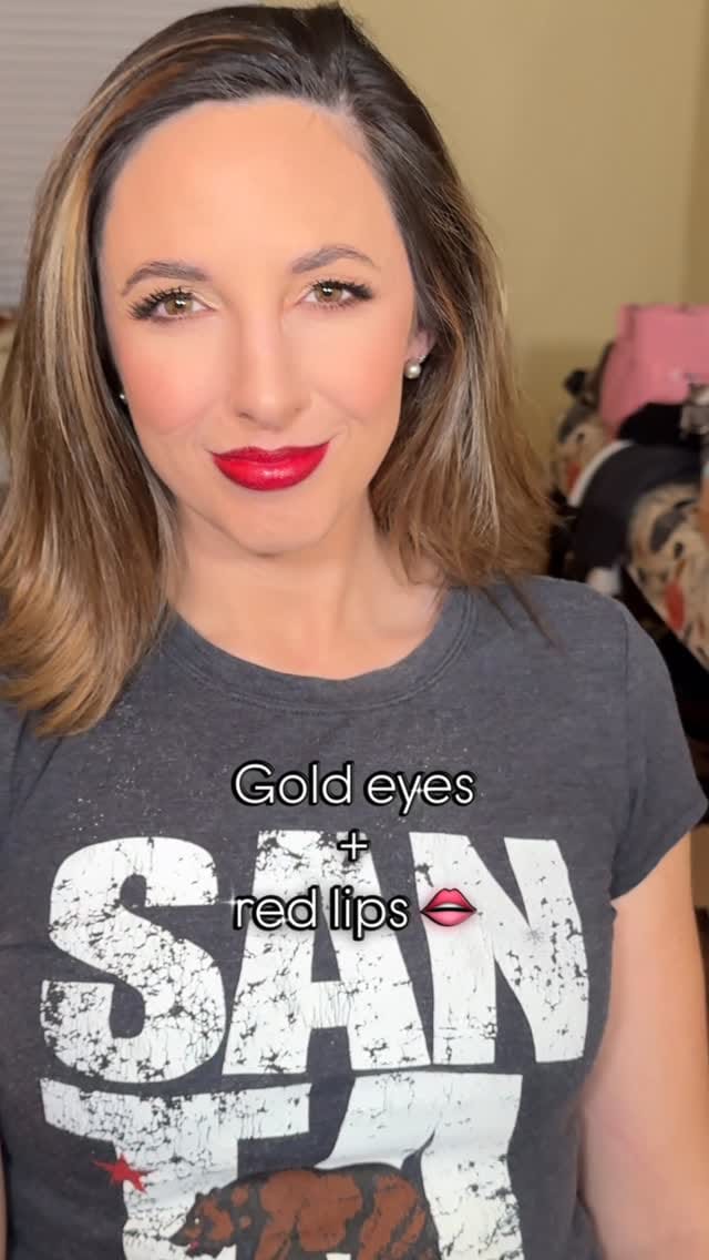 Post 3 by LAS VEGAS HAIR & MAKEUP - KIERA ❤️ on Instagram (video)