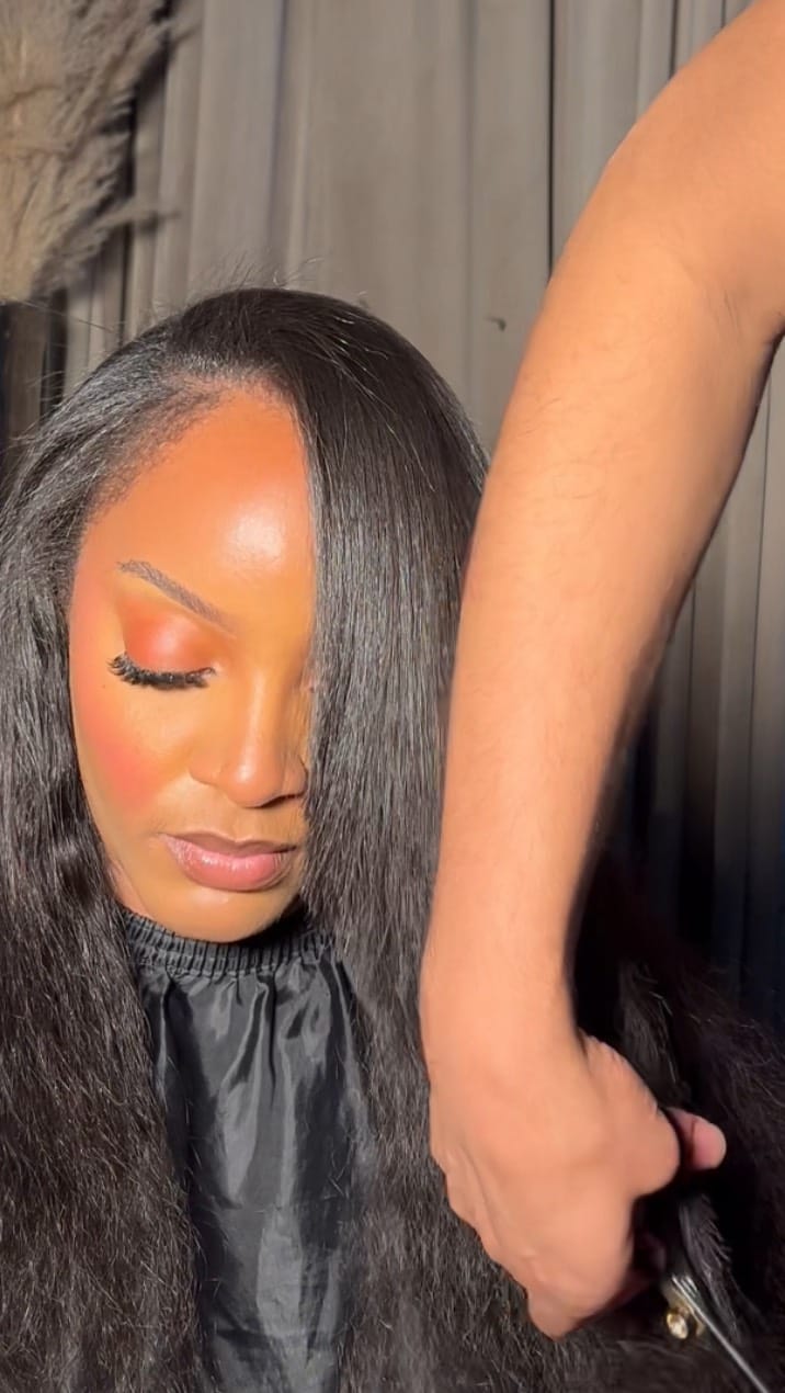 Post 5 by VonnWilliamsHair on Instagram (video)
