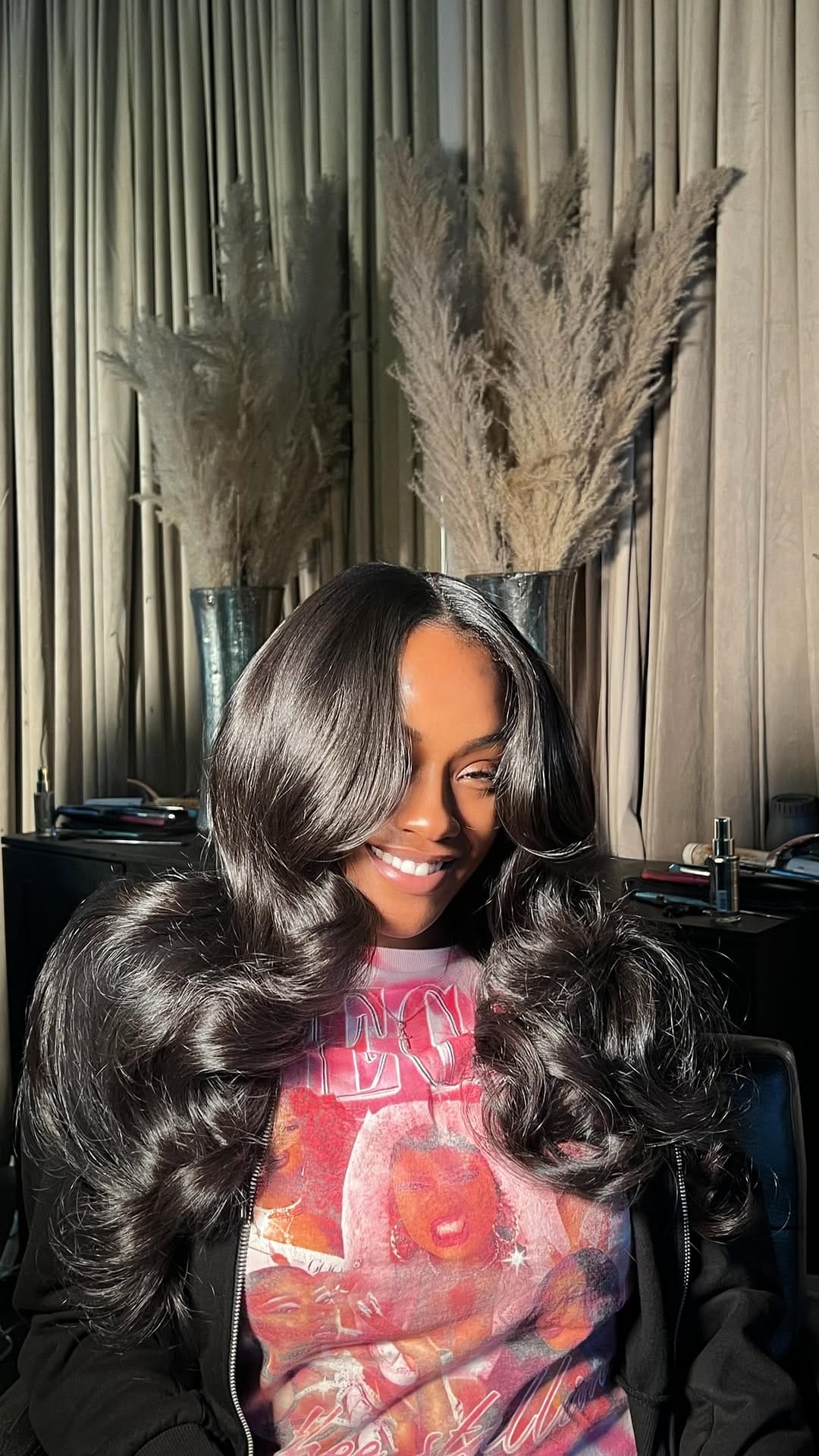 Post 1 by VonnWilliamsHair on Instagram (video)