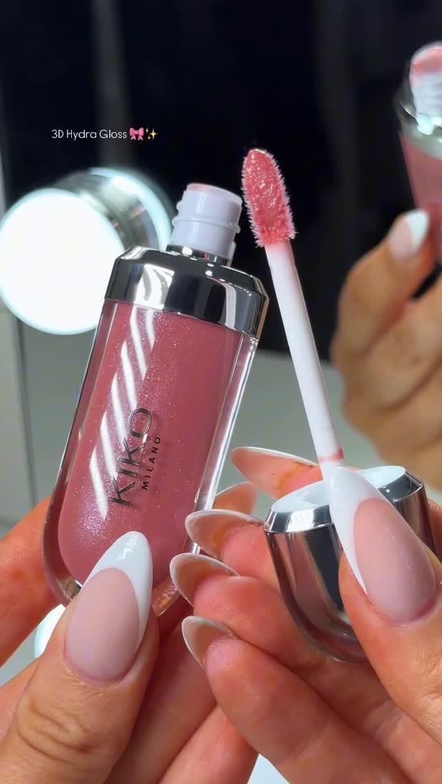 Post 6 by H E A T H E R | B E L L on Instagram (video)