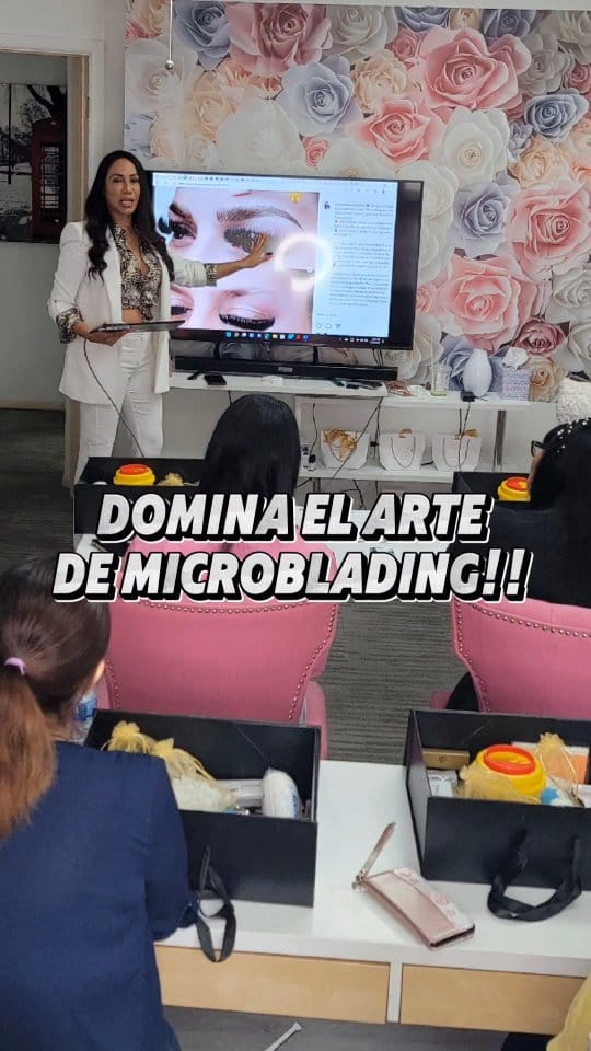 Post 10 by “GIGI MEDINA” MICROBLADING, FIBROBLAST & ACADEMY on Instagram (video)