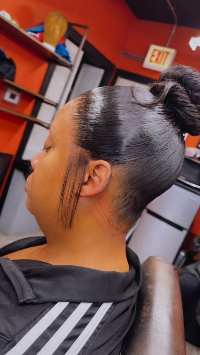 Post 3 by teandredastylist on Instagram (video)