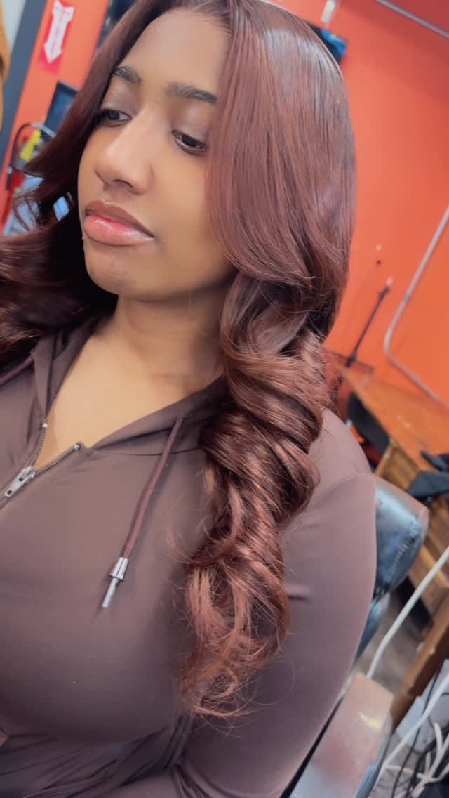 Post 2 by teandredastylist on Instagram (video)