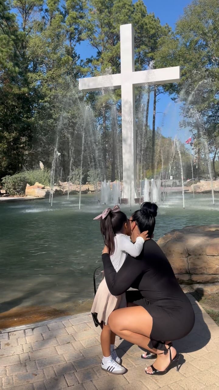 Post 1 by CYNSCITY🇸🇻 on Instagram (video)