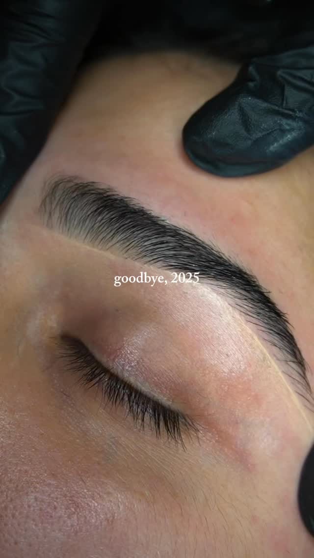 Post 2 by Los Angeles Brows, Facials , Lashes on Instagram (video)