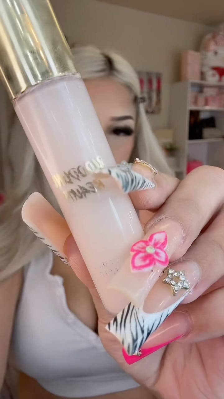 Post 9 by Yanina solorio on Instagram (video)