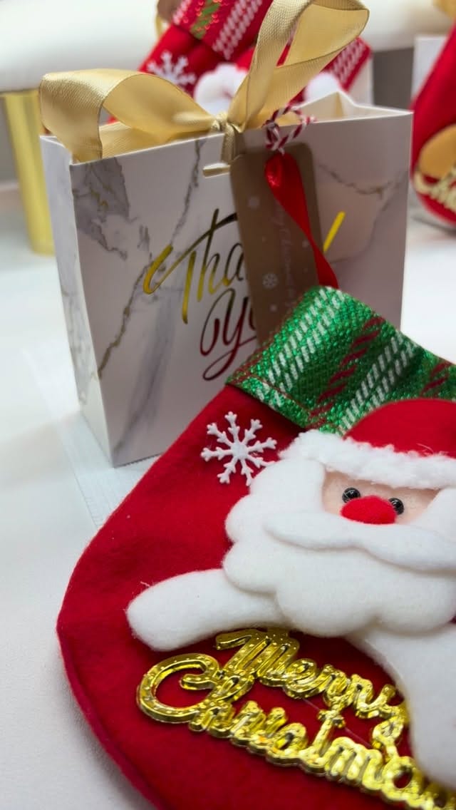 Post 5 by Nails art | Artista de Uñas| Cabello y mas... on Instagram (video)