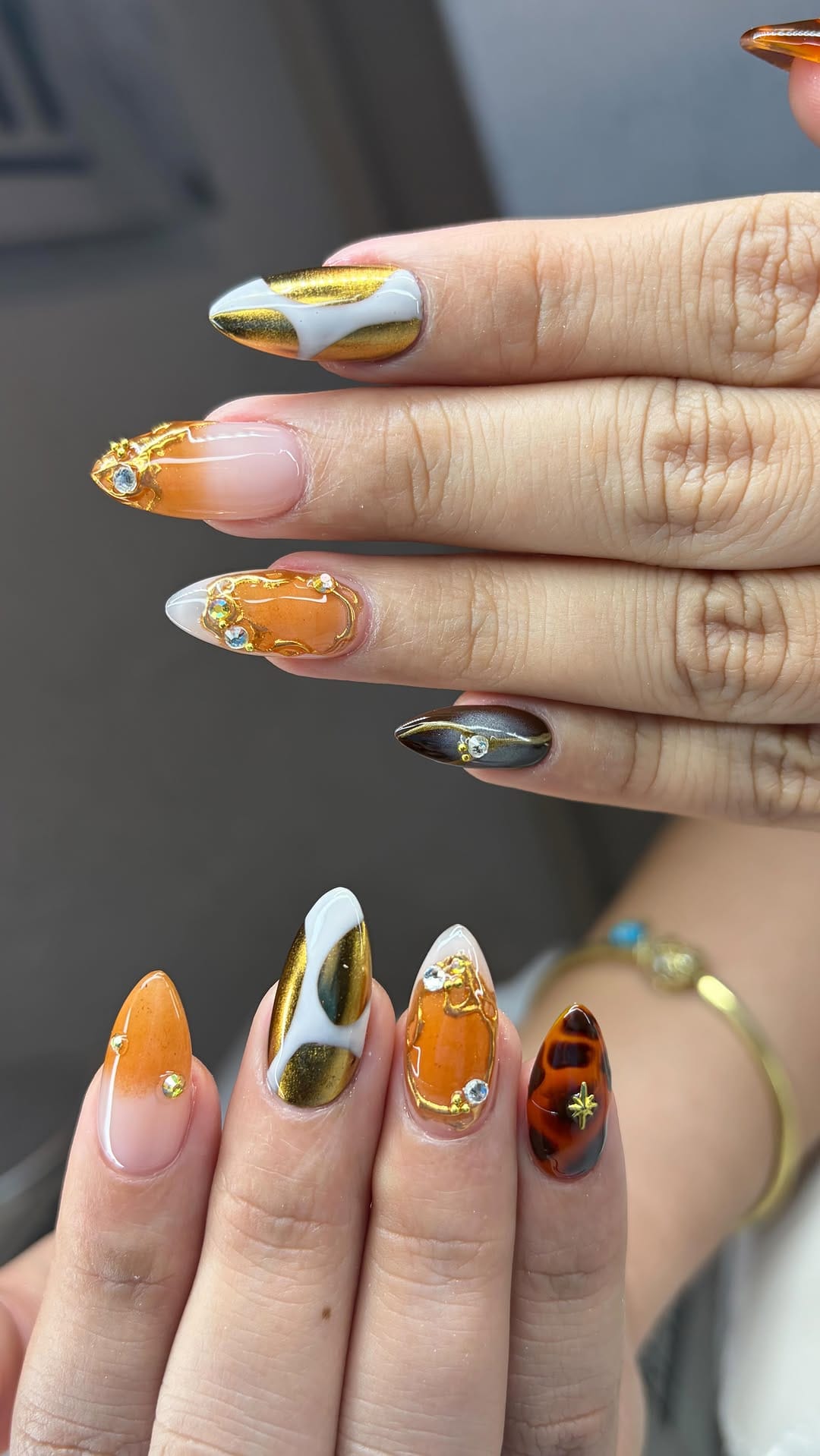 Post 7 by Nails art | Artista de Uñas| Cabello y mas... on Instagram (video)