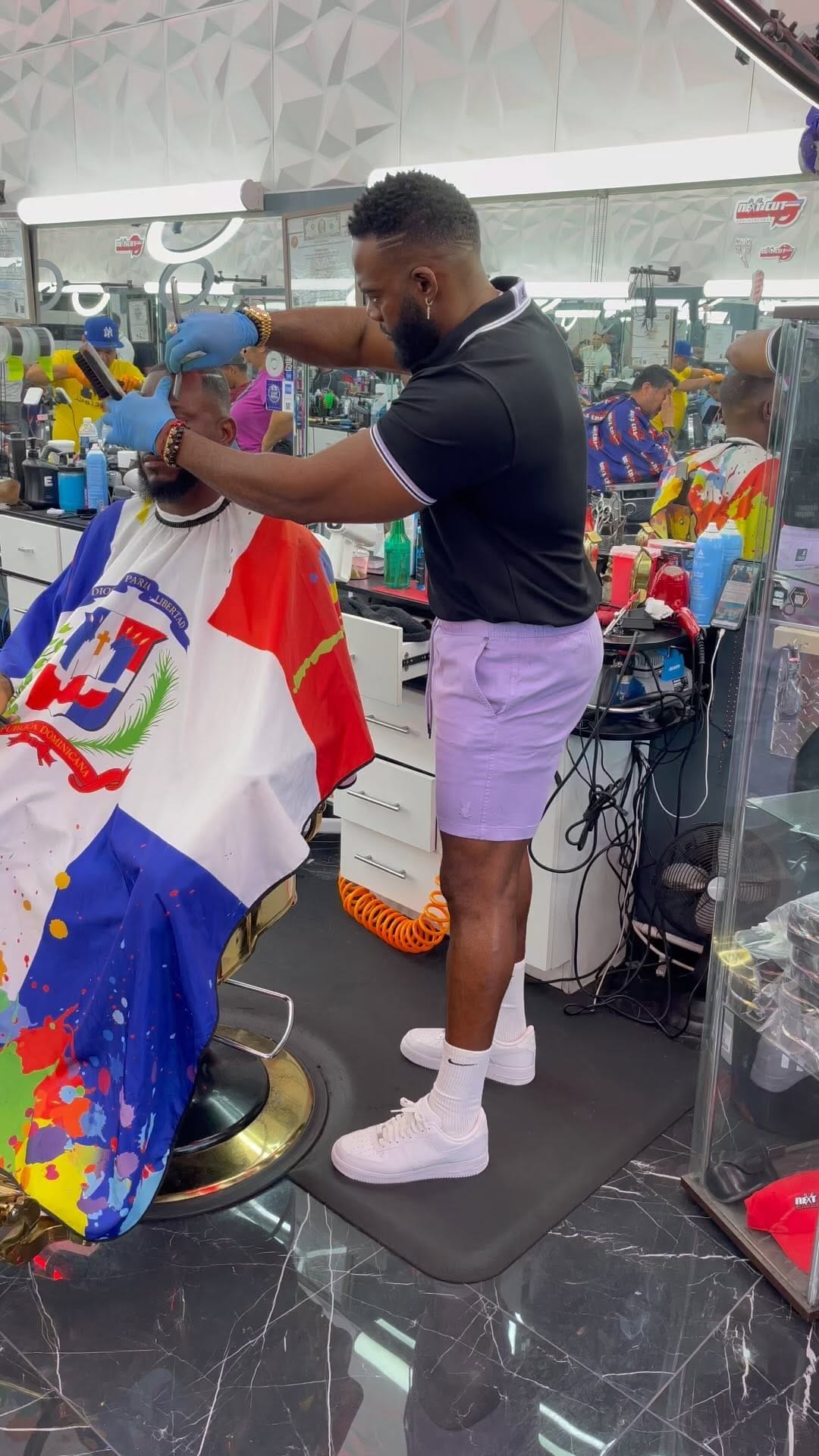 Post 10 by NEXT CUT ORLANDO FL on Instagram (video)