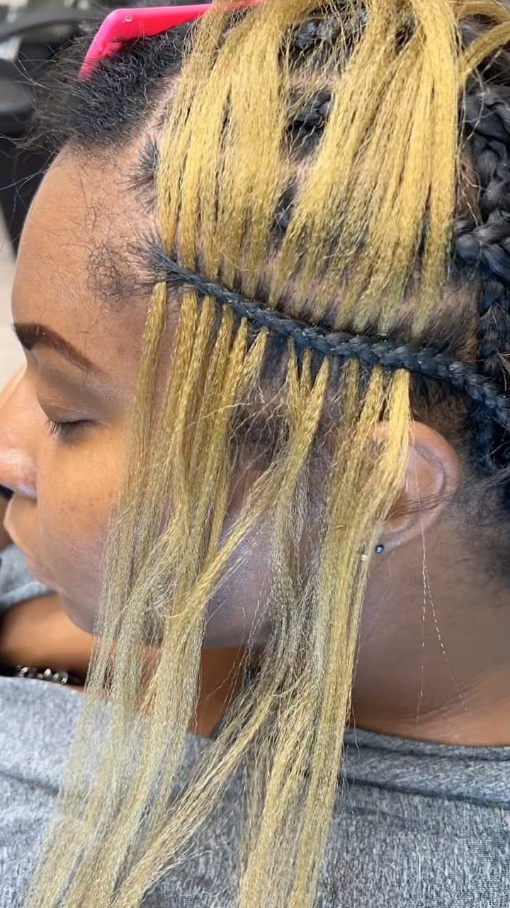 Post 10 by 𝓛𝓪𝓾𝓻𝓮𝓷  🤍 on Instagram (video)