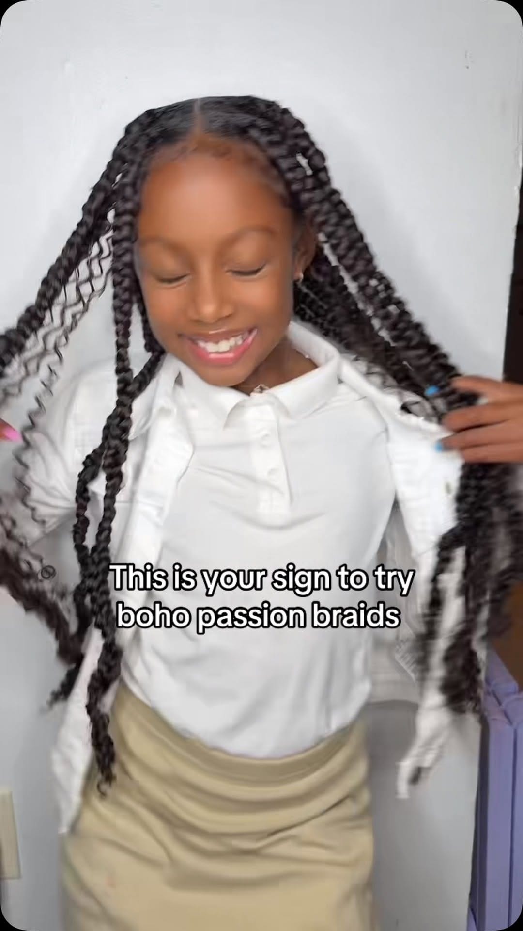 Post 3 by 𝓛𝓪𝓾𝓻𝓮𝓷  🤍 on Instagram (video)
