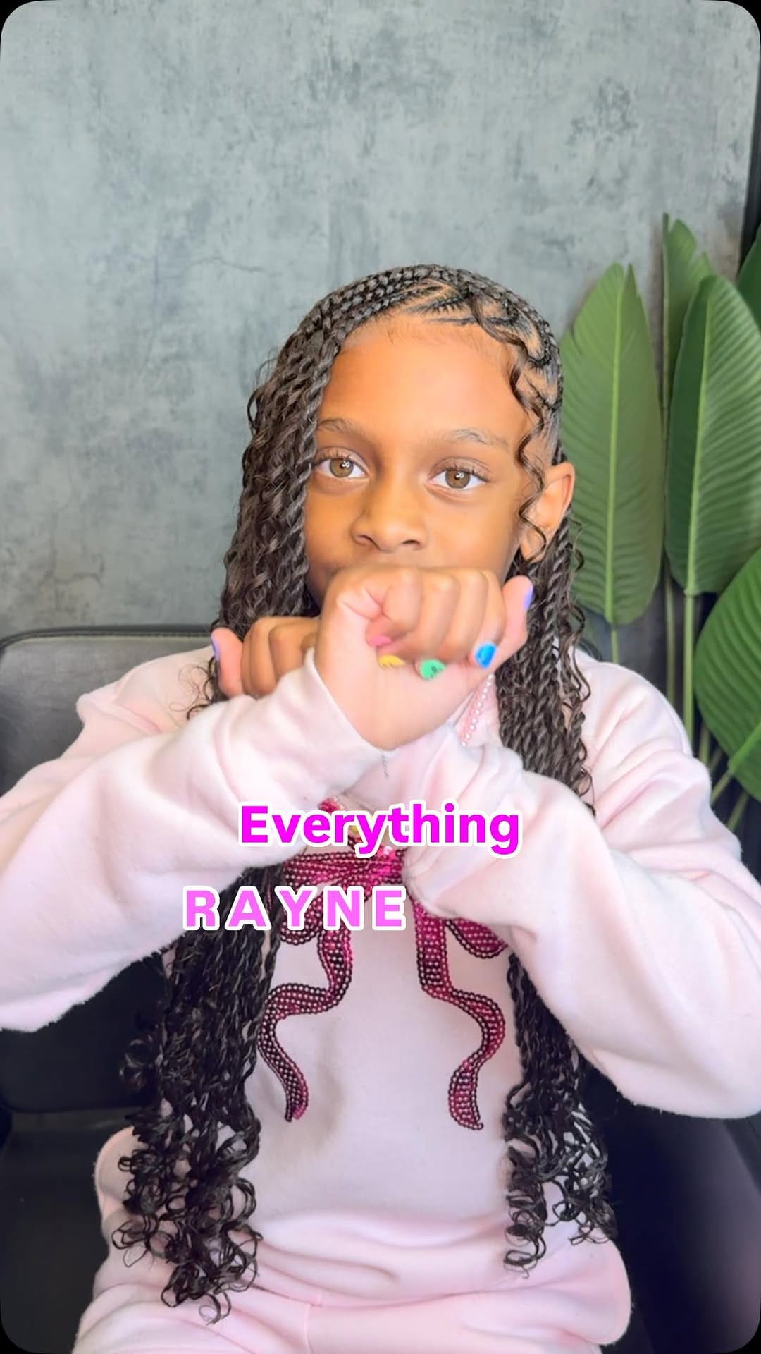 Post 8 by 𝓛𝓪𝓾𝓻𝓮𝓷  🤍 on Instagram (video)
