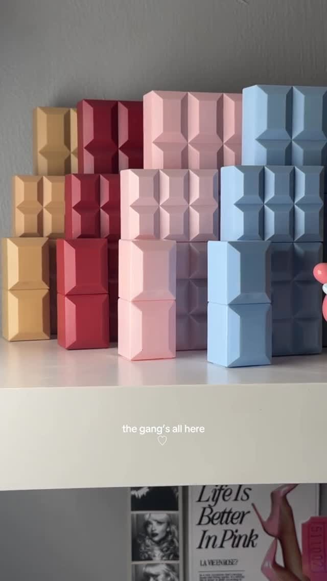 Post 10 by Scent Beauty on Instagram (video)