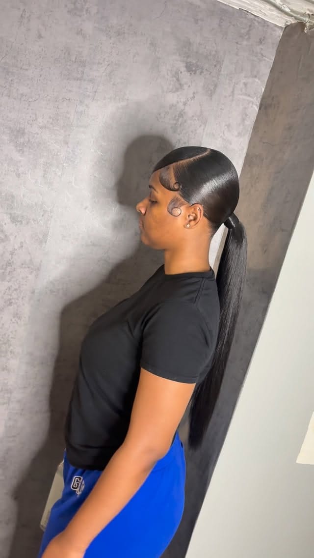 Post 6 by PONYTAILSBYASIA💞 on Instagram (video)