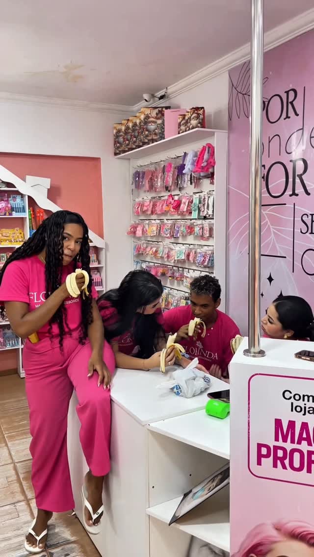 Post 3 by Florinda Make e Acessórios | Sousa-PB on Instagram (video)