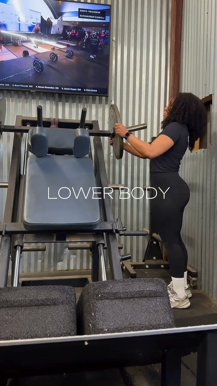Post 1 by Tasia on Instagram (video)