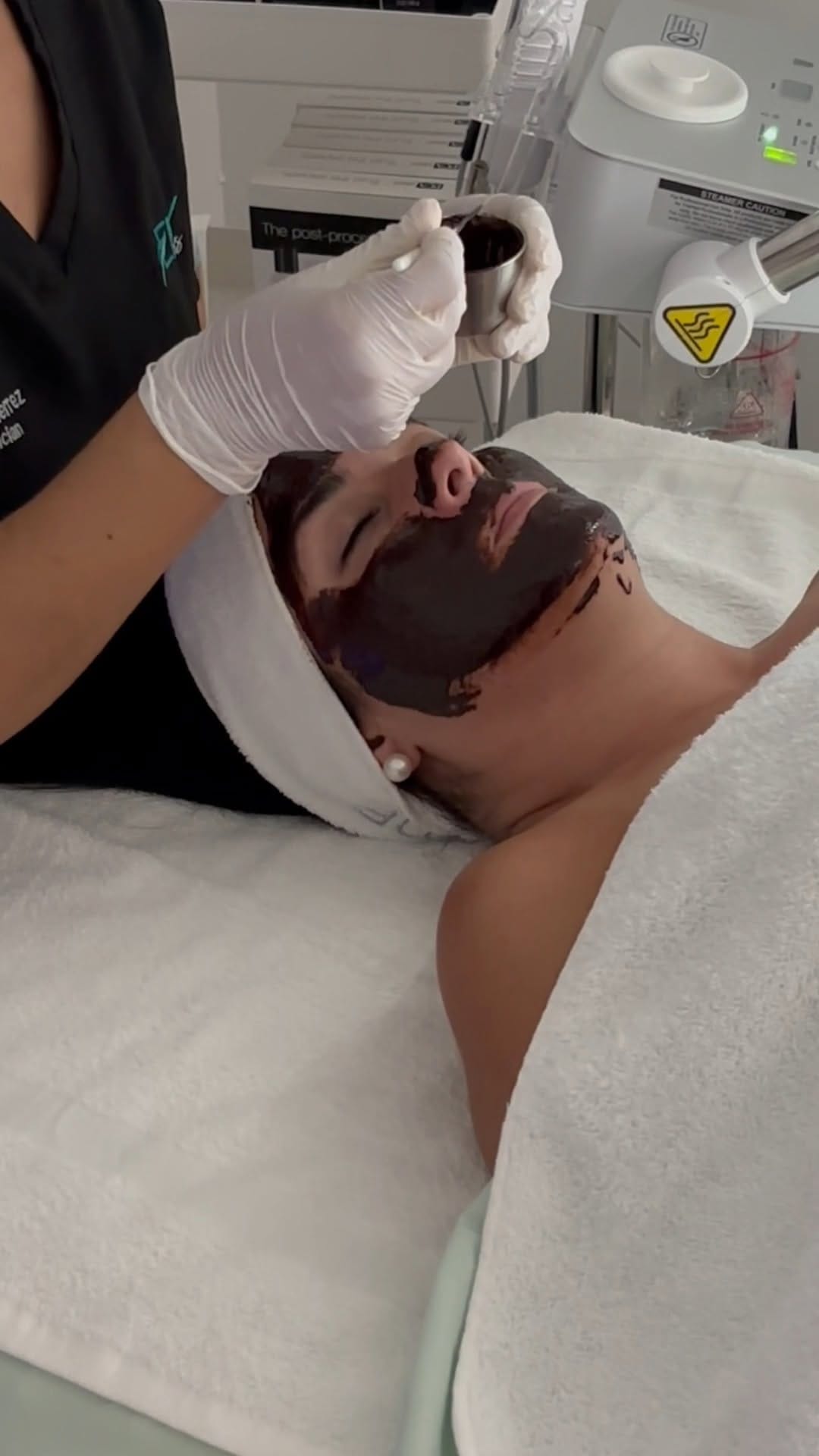 Post 1 by ELLY Wellness • Aesthetic • IV Nutrients on Instagram (video)