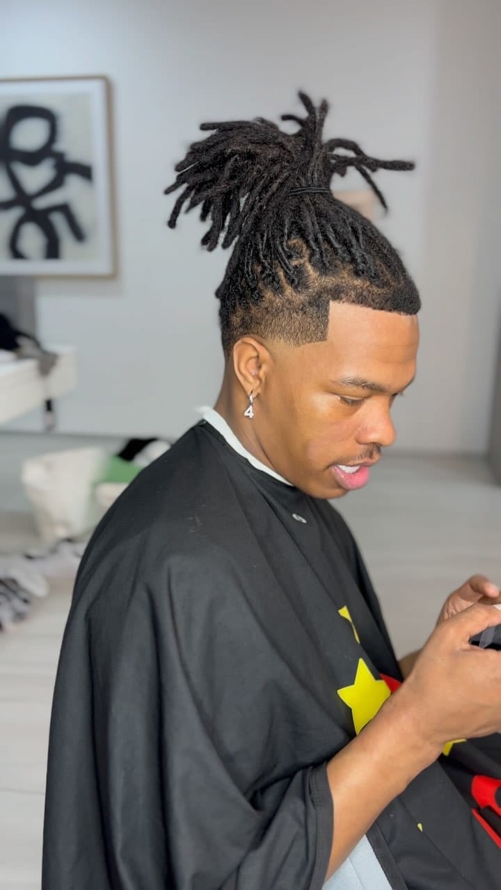 Post 9 by Miami Barber on Instagram (video)