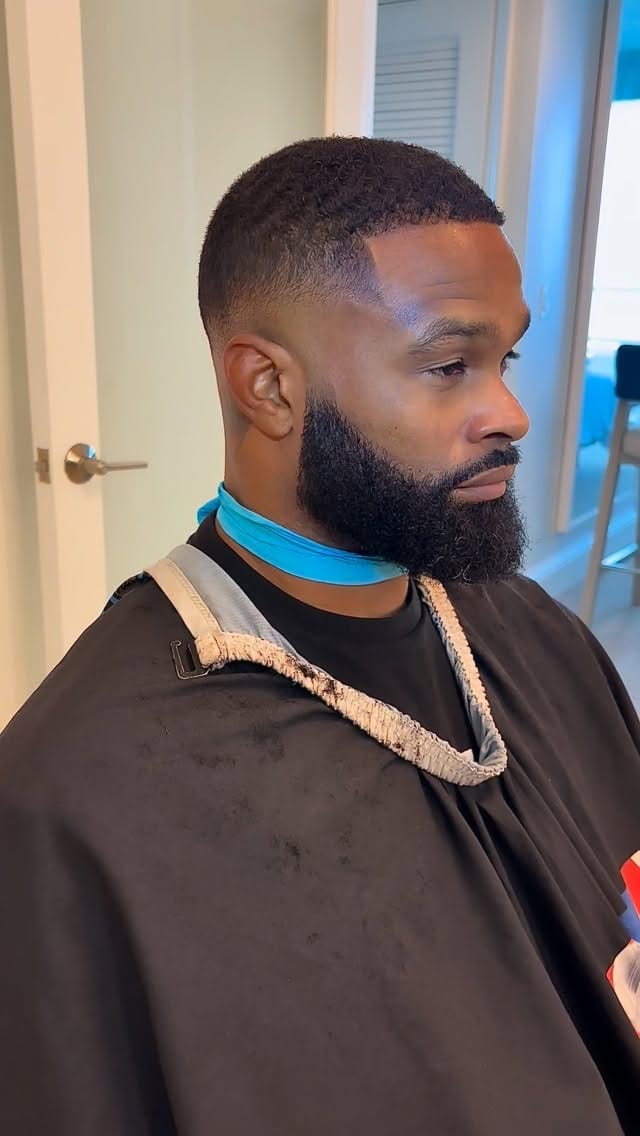 Post 3 by Miami Barber on Instagram (video)