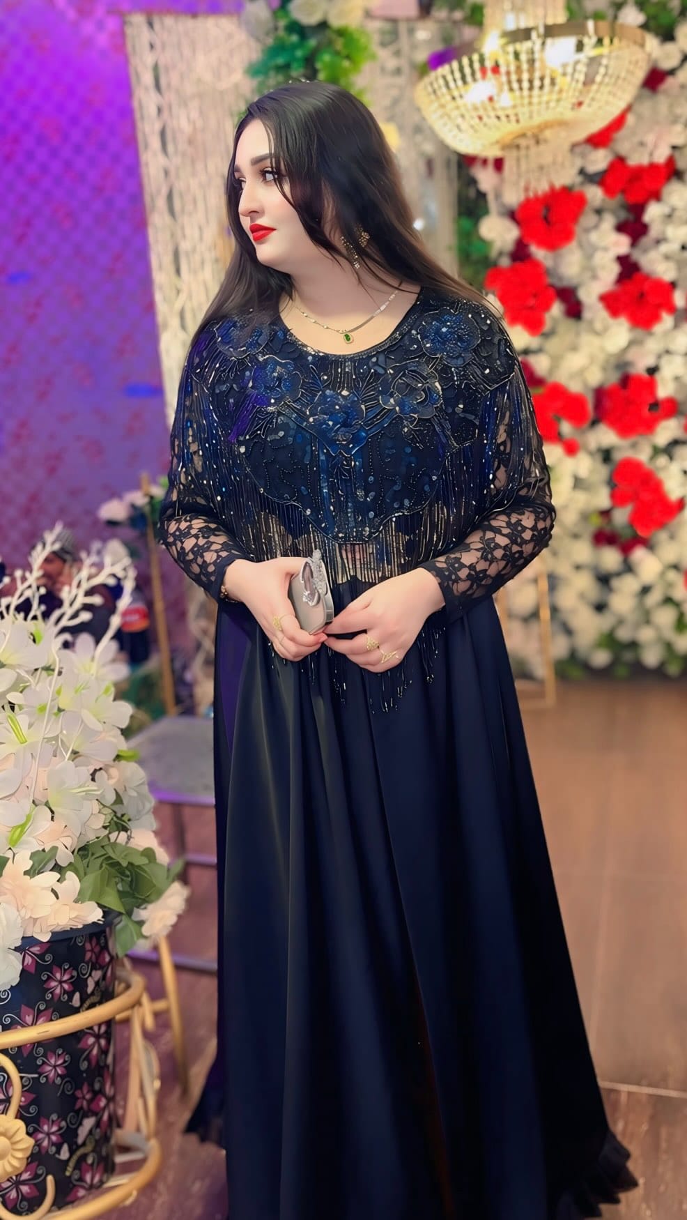 Post 4 by Rimsha Qadeer on Instagram (video)