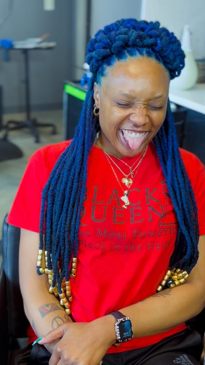 Post 2 by ATL LOCTICIAN | THE GOLDPRINT ✨ on Instagram (video)